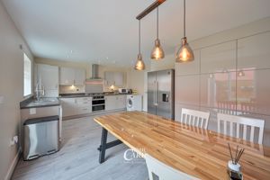 Kitchen-Diner- click for photo gallery